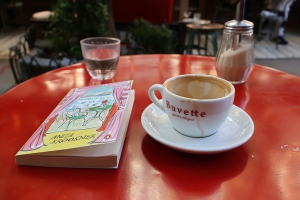 What Strategies Help in Balancing Team Cohesion and Individual Ambitions in Team Sports?